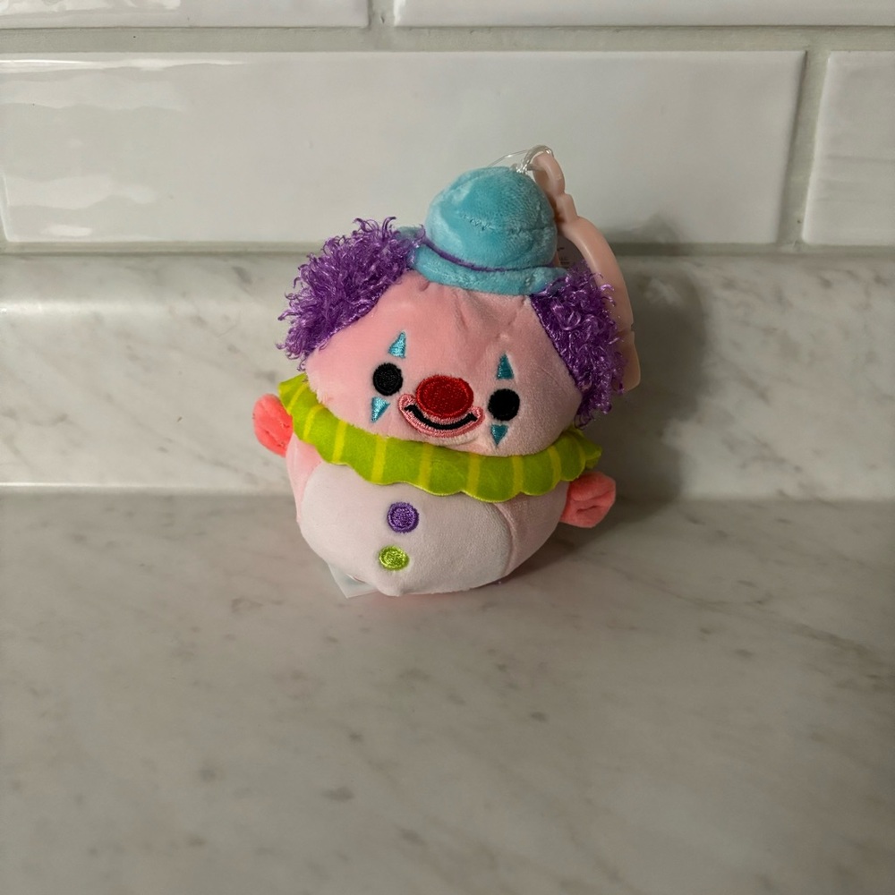 Noy the Clown Blobfish Squishmallow Clip